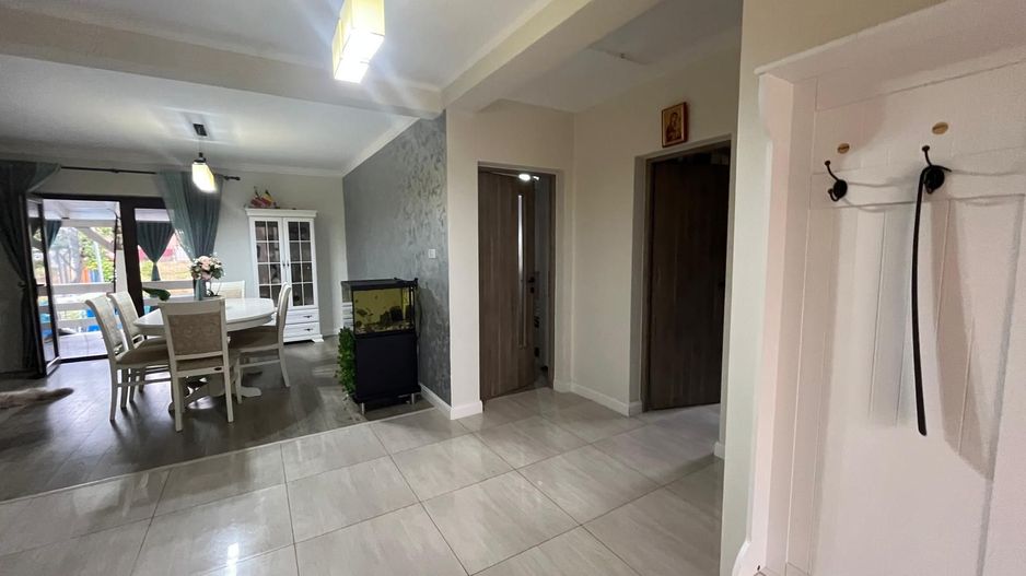 Casa modernă în Vladimirescu - Poză 12