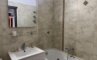 Vanzare 3 camere Ștefan cel Mare - Poză 5