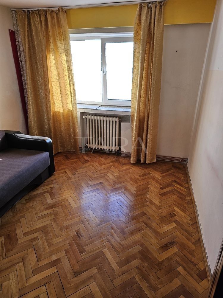 Vând apartament 2 camere decomandate,  zona strazii Primaverii - Poză 3