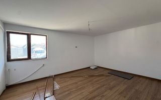De vanzare | Casa cu 4 camere | Oradea - Poză 3