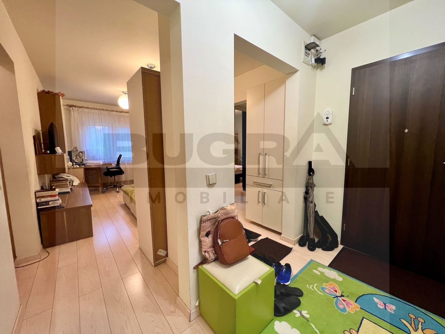 Apartament de 4 camere, 77mp, etaj intermediar, renovat, Plopilor - Poză 12
