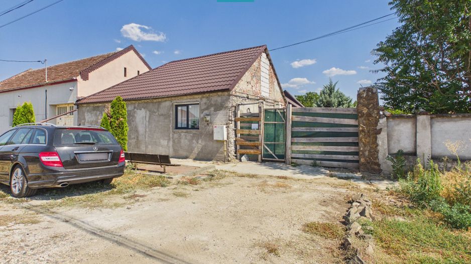 Casă cu teren de 2.134 mp în Sântana | 5 camere - Poză 17