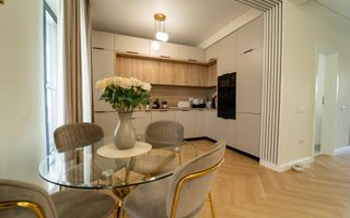 CASA INDIVIDUALA IN BERCENI 120 MP TEREN 370 MPFINISATA, MOBILAT - Poză 6