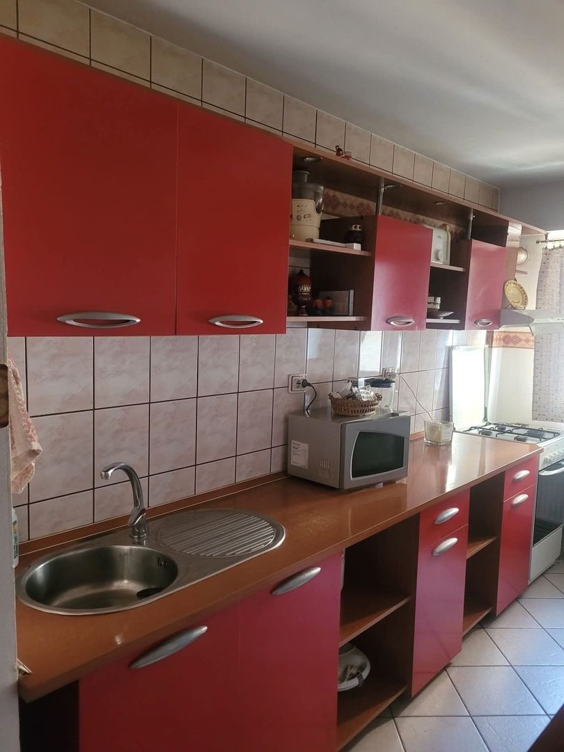 De vânzare – Apartament 3 camere | Renovat/ Focșani/VN, Zonă centrală - Poză 1