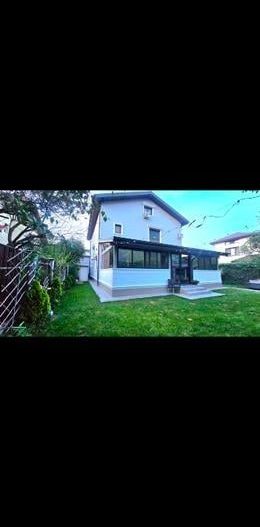 Casa P+ 1 si Pod locuibil, 312mp,  teren 507mp, an 2024 - Poză 2