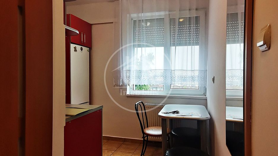 Apartament de inchiriat cu 1 camera pe Calea Borșului, Oradea - Poză 8