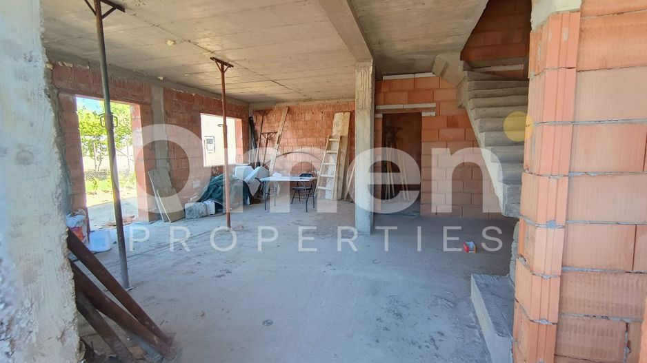 Duplex | La roșu | Zonă liniștită | Curte proprie - Poză 7