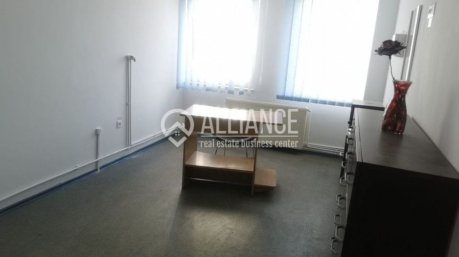 STADIONUL FARUL(COD03) - Vila cocheta si curte frumoasa ! - Poză 7