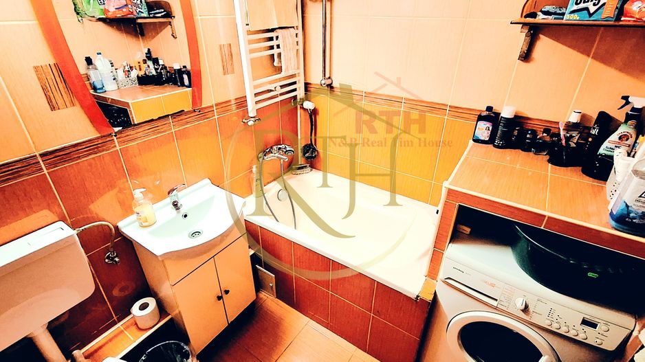 Oferim spre vanzare apartament 2 camere, langa Complex Bega Bujorilor - Poză 19