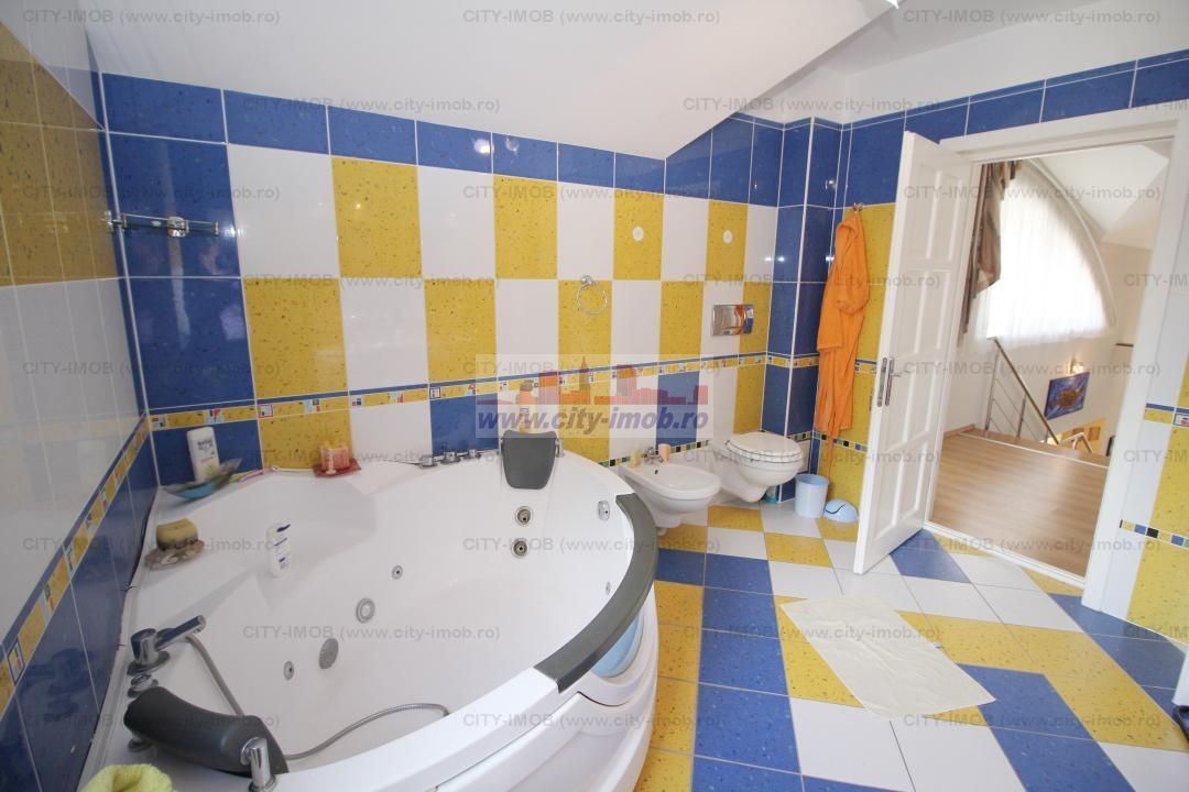 Vanzare Vila SINAIA - Poză 19