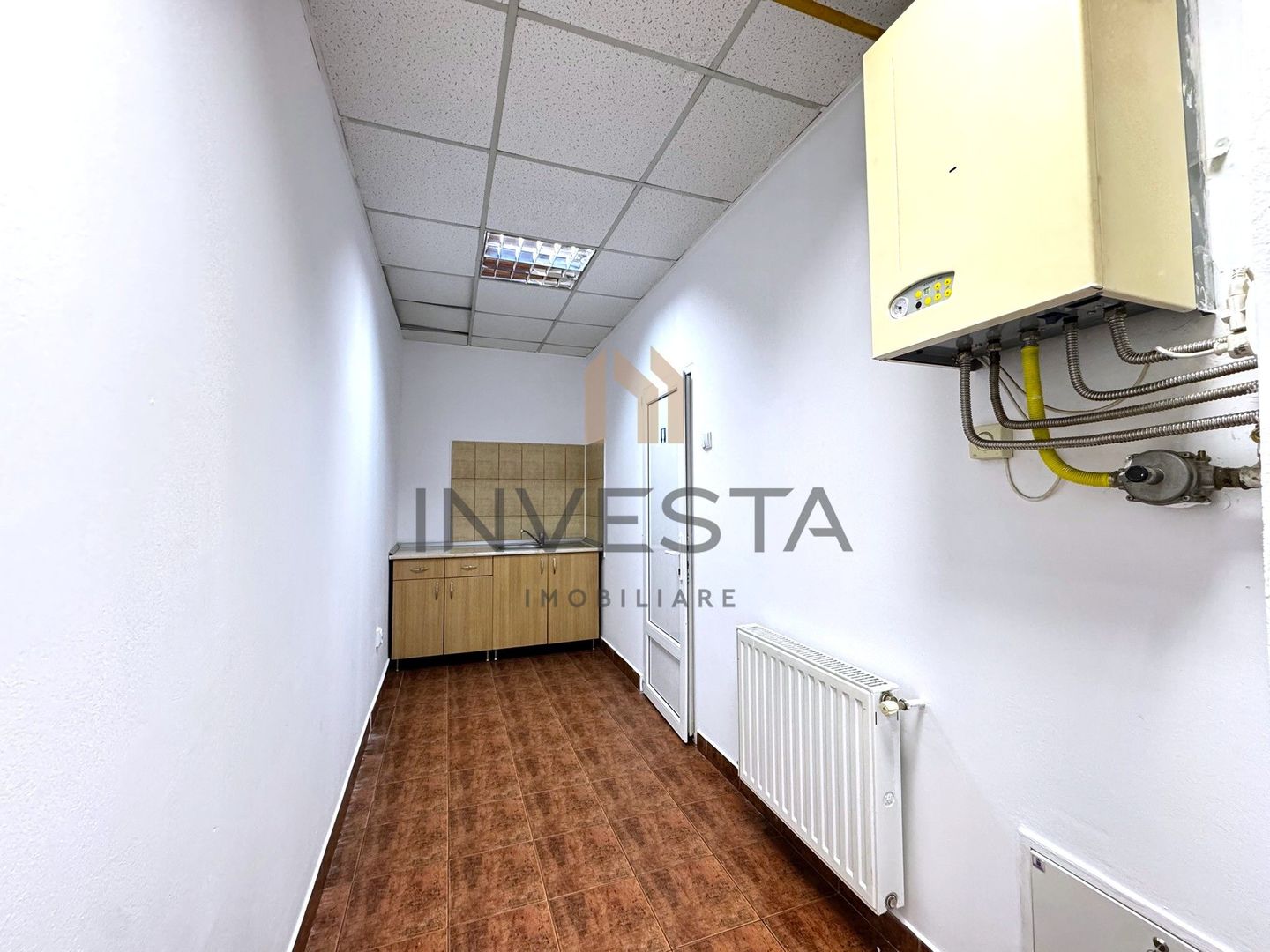 Cladire P+2 194 mp utili, teren 180 mp, 3 parcari, zona Record Park - Poză 2