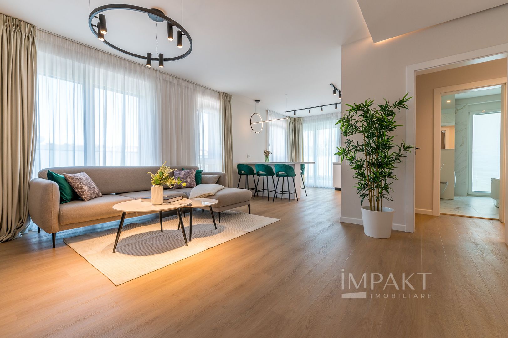 Apartament cu 3 camere LUX, în Zorilor! - Poză 1