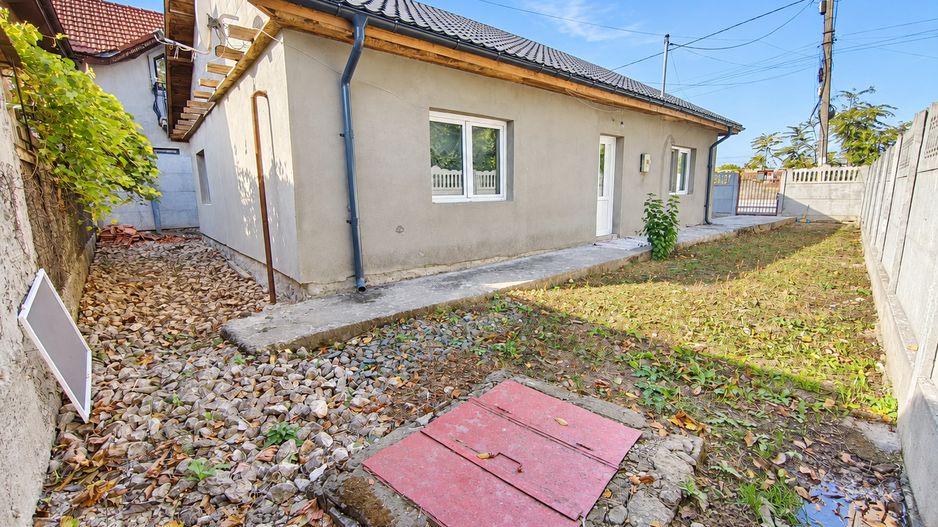 Casa de vanzare | Zona linistita | 3 camere - Poză 3