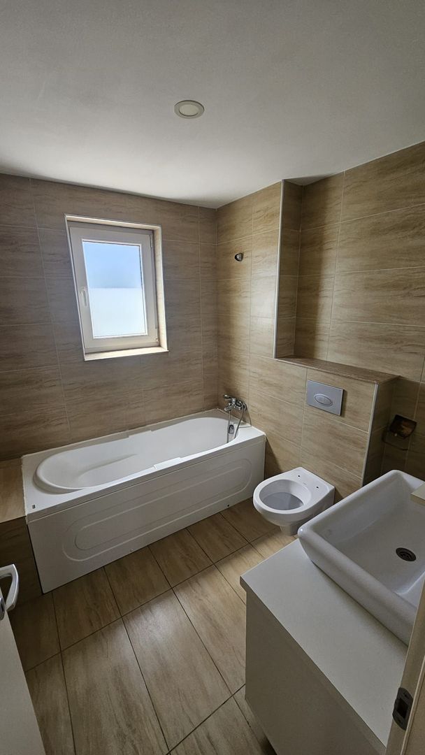 Vila 3 camere in Cosmopolis - Poză 11