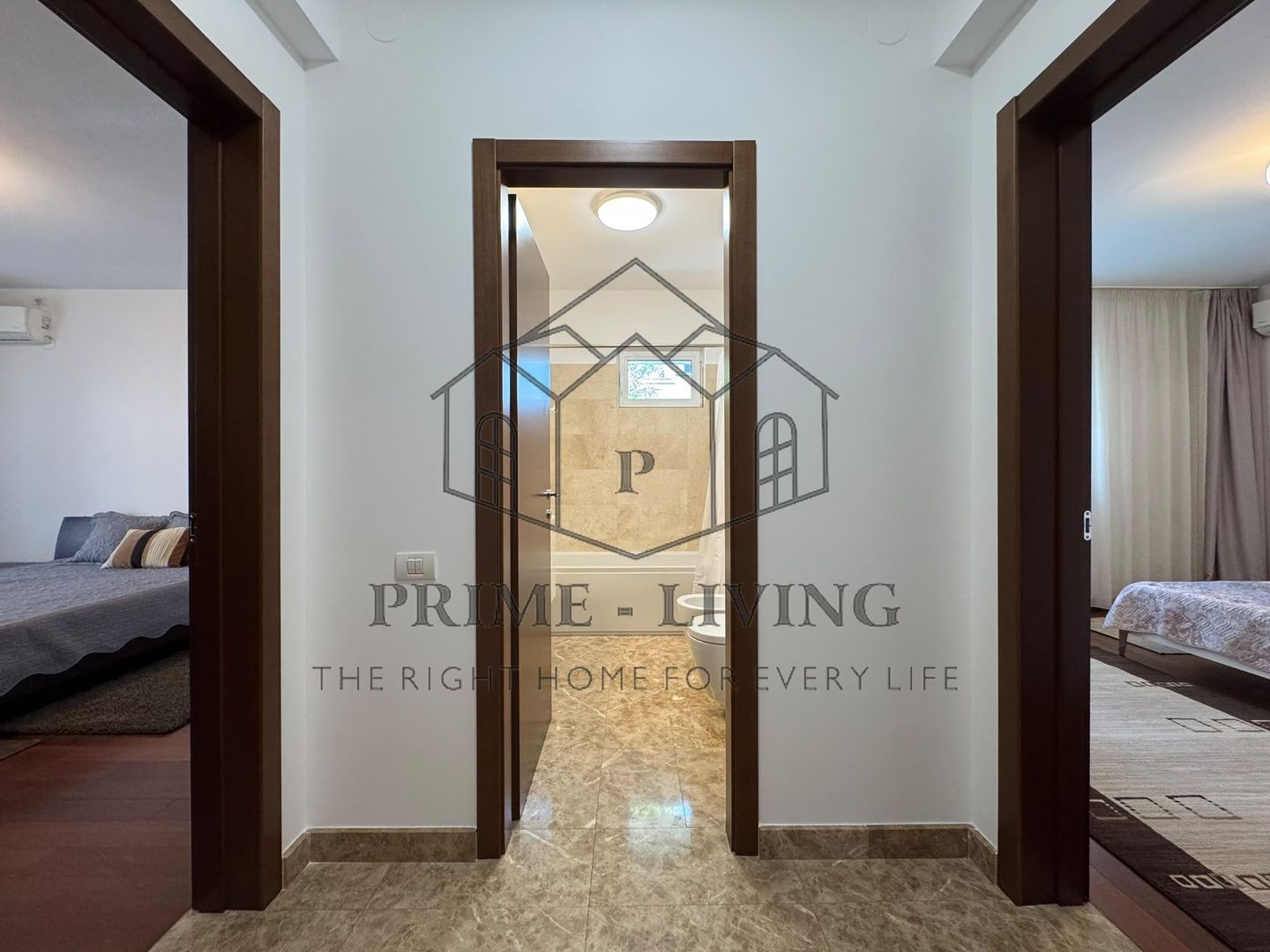 APARTAMENT ULTRACENTRAL CU 4 CAMERE LA INCHIRIERE - Poză 10
