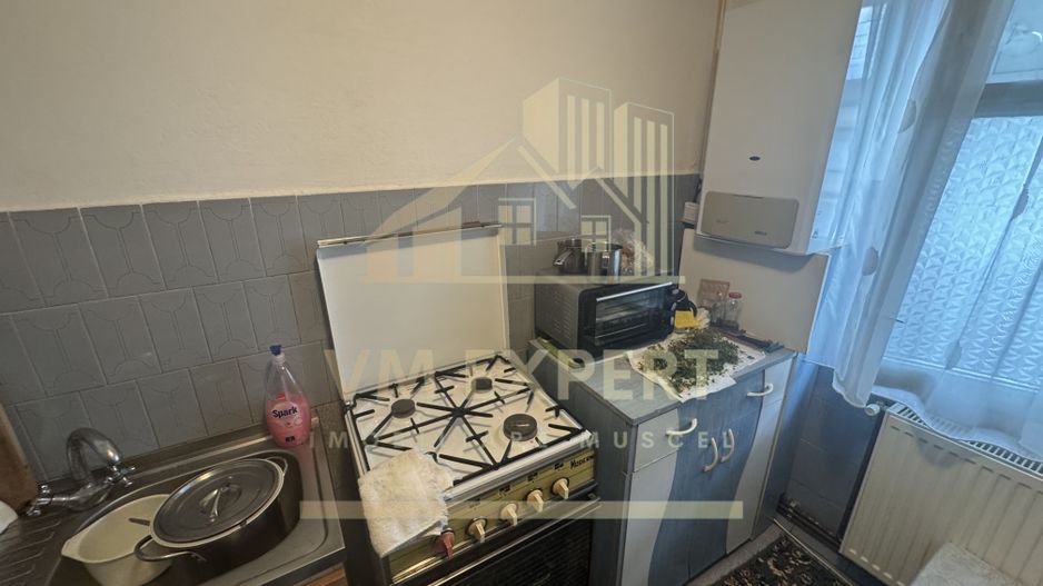 APARTAMENT 3 CAMERE ETAJ 4 VIȘOI CAMPULUNG - Poză 13