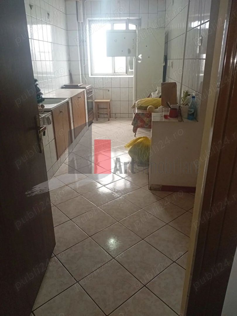 Vindem apartament 2 camere in Crangasi - Poză 6