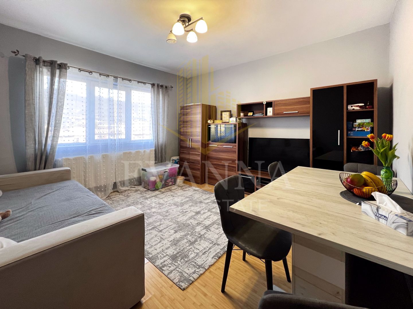 De vanzare 2 camere | etaj 1 | zona Pronto. - Poză 1