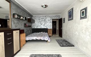 🏠Apartament luminos cu 2 camere, circular, etajul 4, Micro 17, Galați - Poză 2