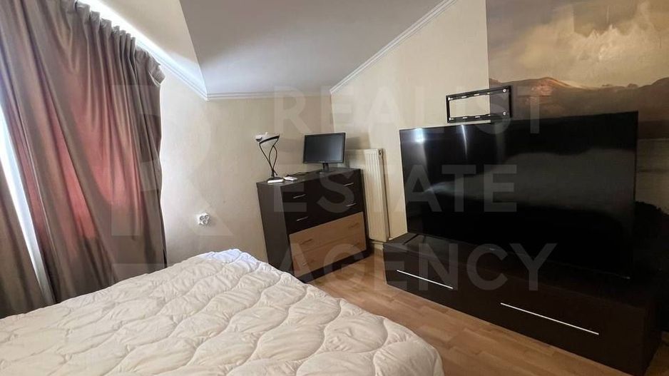 Vânzare, apartament, 3 camere, strada Pictor Mihai Grecu, Telecentru. - Poză 2
