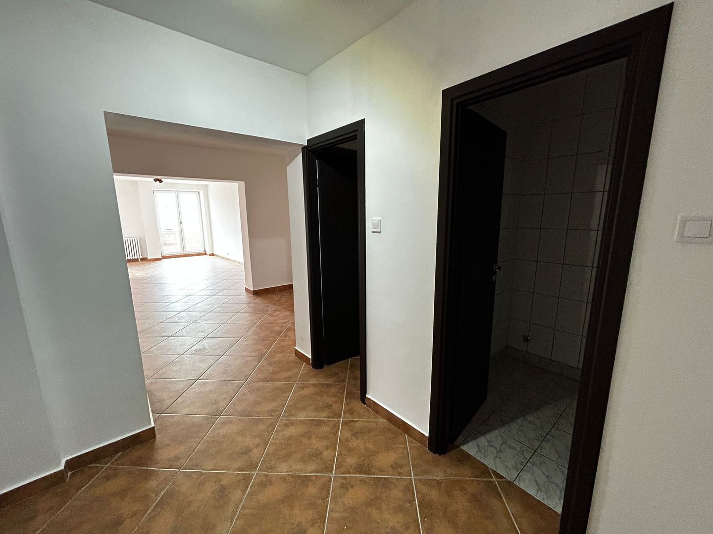 Spatiu birou 13 septembrie JW Marriott | 3 camere | terasa 35 mp - Poză 6