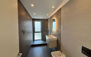 4 Camere I Spatios I Loc Parcare - Poză 12