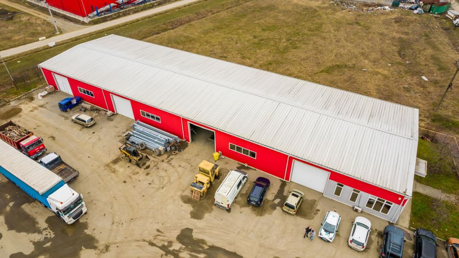 Hală industrială cu birouri în Vladimirescu - Poză 1