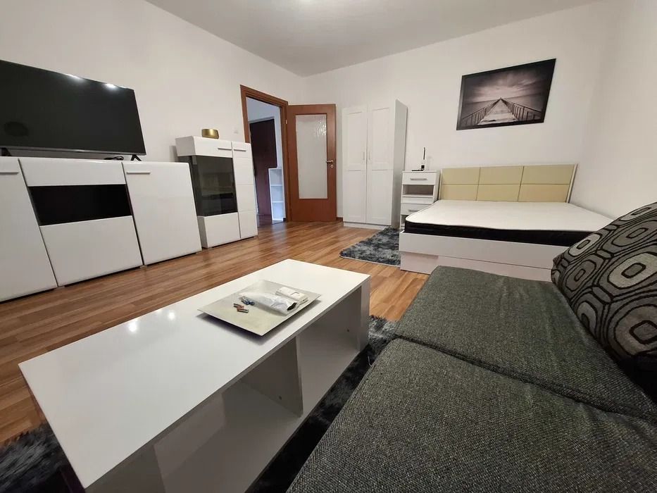 GARSONIERA VITAN, BUCATARIE INCHISA, BLOC REABILITAT, MOBILAT MODERN - Poză 1