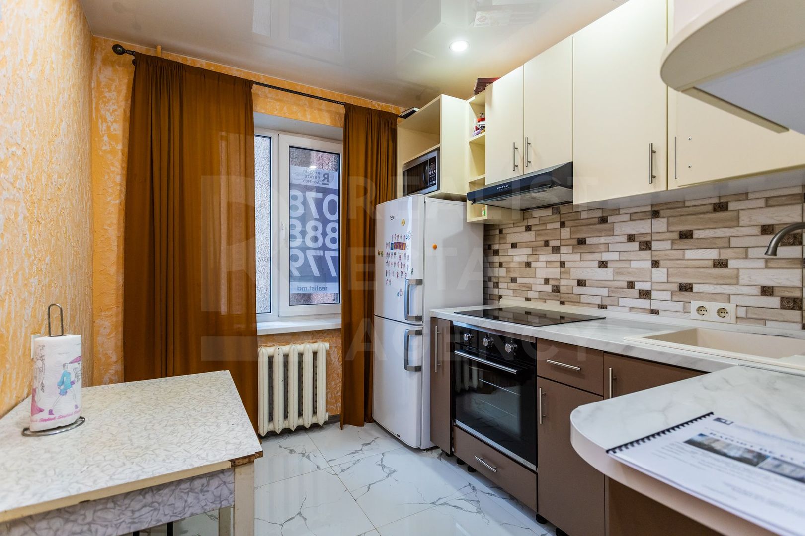 Vânzare, apartament, 3 camere, strada Romană, Centru - Poză 2