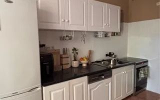 Casă cu 4 camere în curte comună - zona Dâmbu Pietros/Tudor - Poză 7