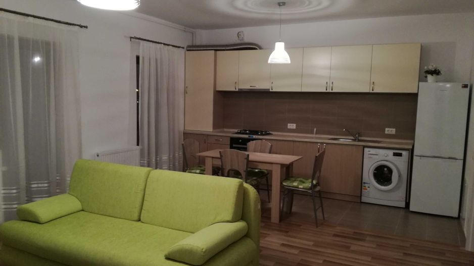 Braytim | 3 Camere | Etaj 1 | 2 Bai | Loc de parcare - Poză 1