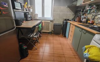 Apartament 3 camere decomandat An 1982 Anvelopat Etaj 1 Titan - Poză 7