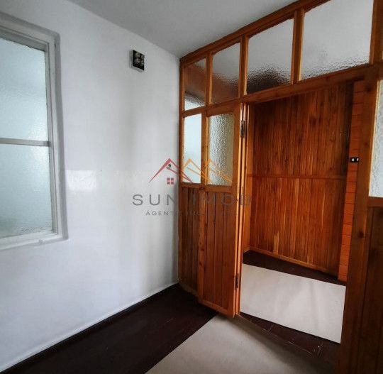 Apartament 2 camere, curte proprie 50 m2, Zona A, Campina, Prahova - Poză 2