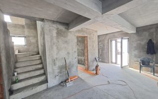 Casa individuala 4 camere 146 mp utili P+1 si teren 475 mp in Selimbar - Poză 4