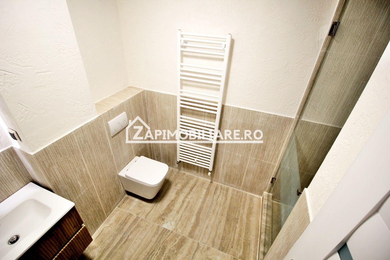 Apartament 3 camere,90mp,2 bai,1 pivnită,2 balcoane,bloc nou - Poză 6