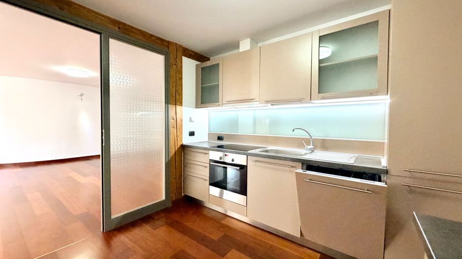 Spatiu pentru birou amenajat si generos in Piata Unirii - Poză 15