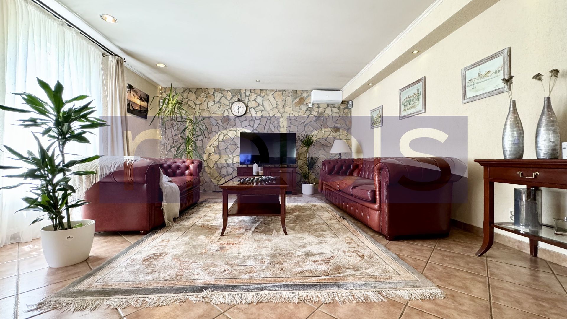 VANZARE VILA UNICA | PISCINA | TEREN 2.200 MP | CORBEANCA | OSTRATU - Poză 8