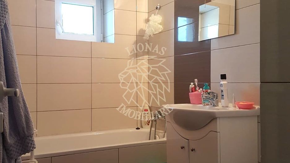 Apartament decomandat 3 camere-parcare-parter-Zona Imparatul Traian - Poză 6