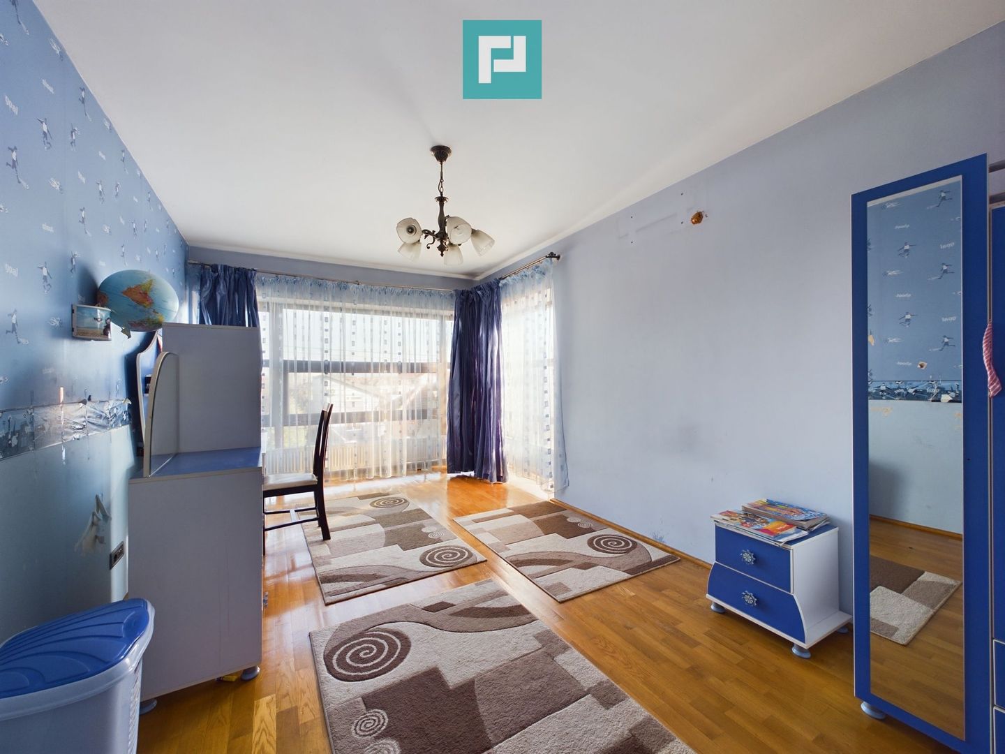 Vilă spațioasă cu 8 camere, Grădiște - Poză 30