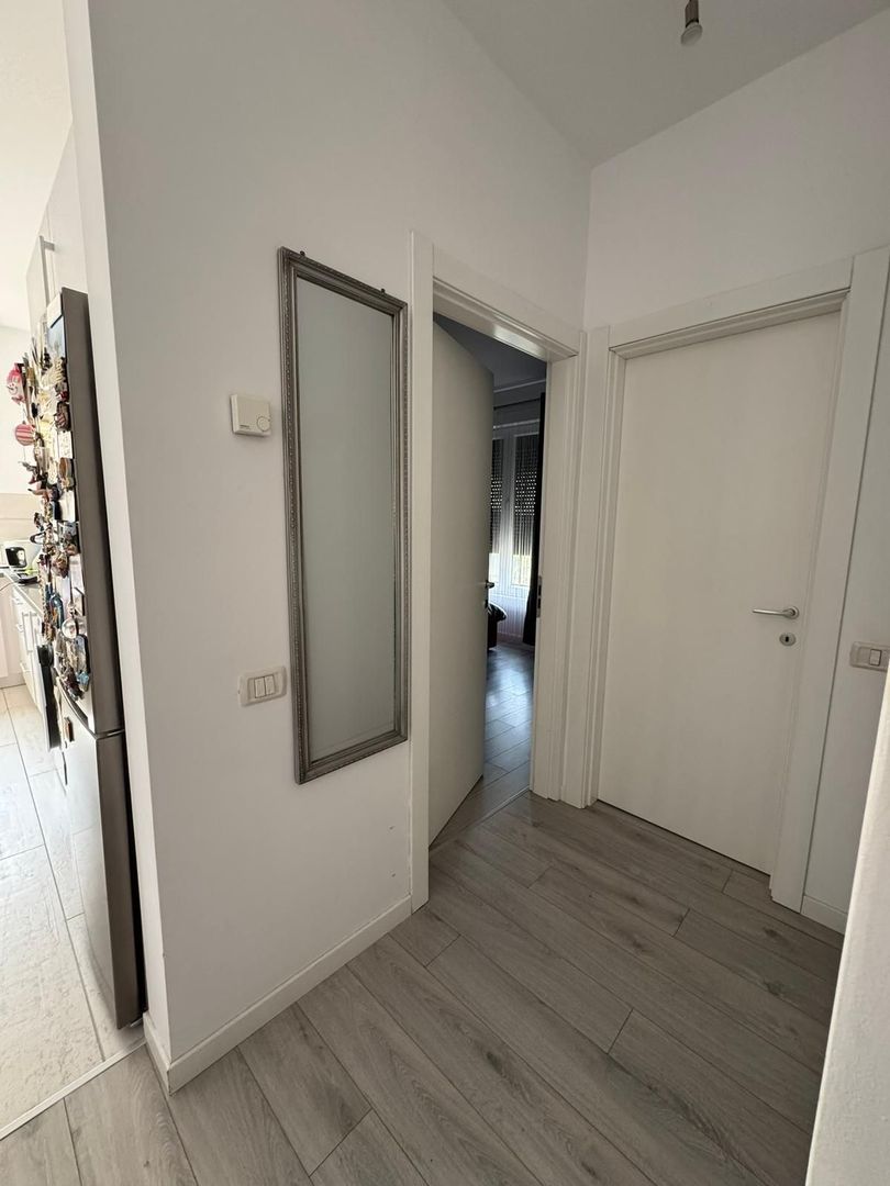 Apartament cu 2 camere la intrare in Dumbravita - Poză 4