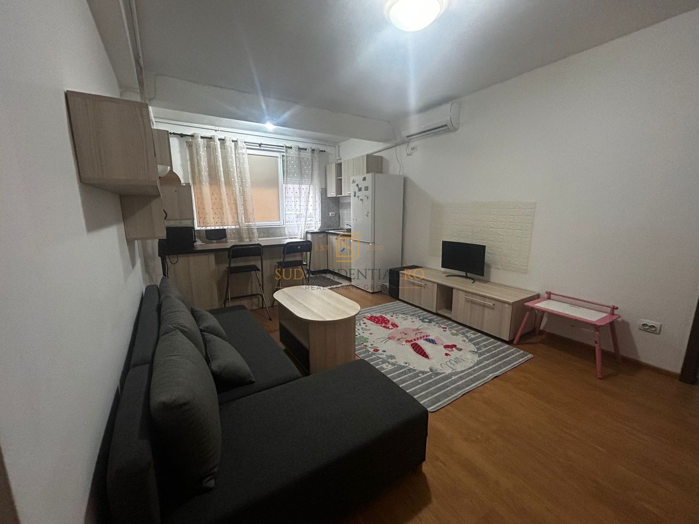 Apartament 3 camere + loc de parcare, acces metrou Leonida, Comision 0 - Poză 1