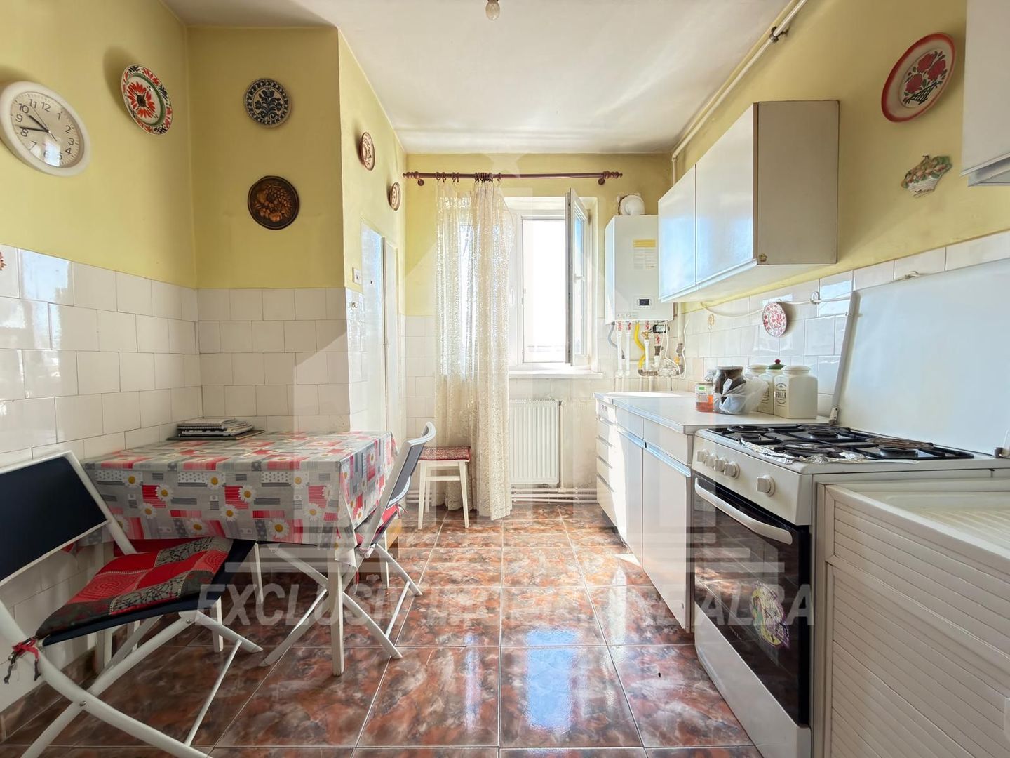 Apartament 3 camere decomandate | 71 mp | Cetate - Closca - Poză 2