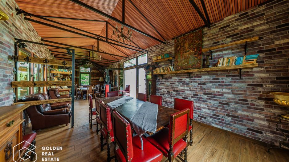 Afacere la cheie: Pensiune functionala sau casa de locuit, Ghioroc - Poză 47