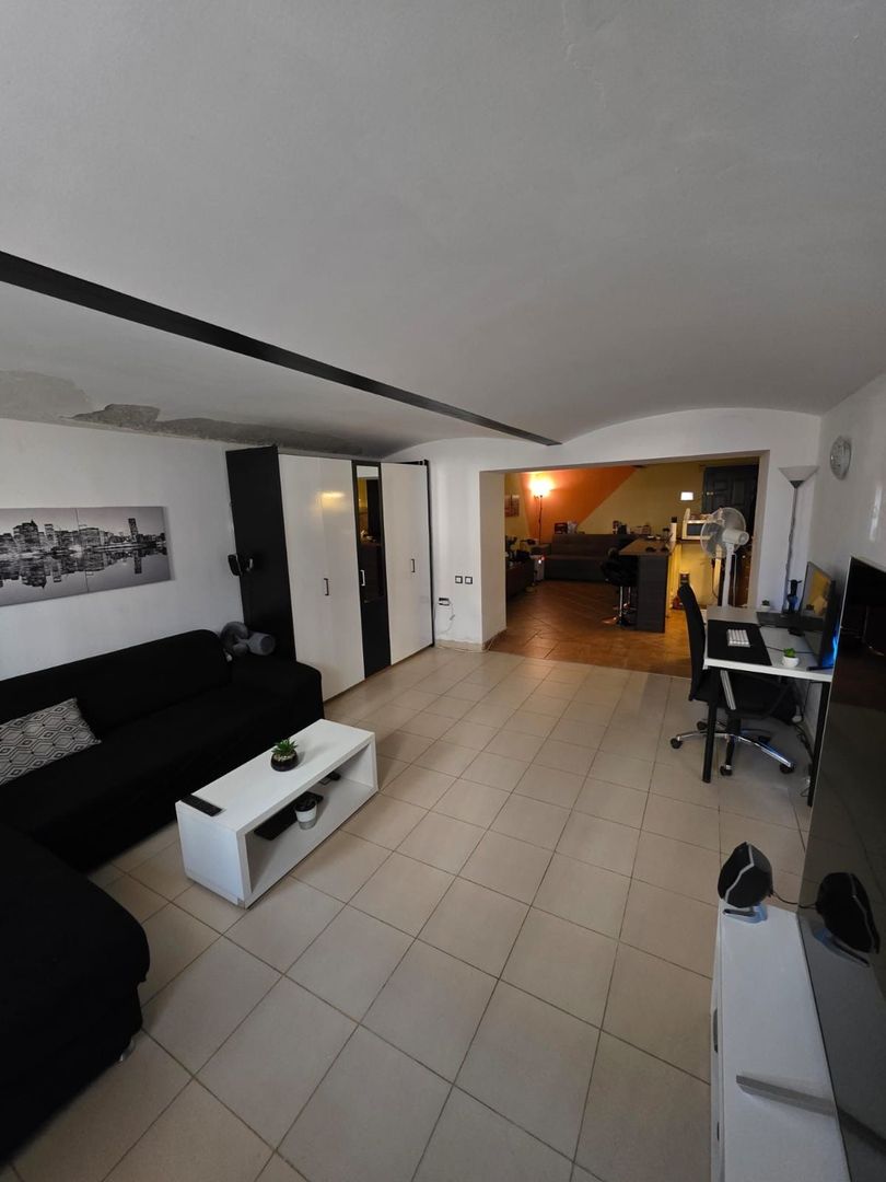 Apartament generos 4 camere la 5 minute de Piața Victoriei - Poză 2