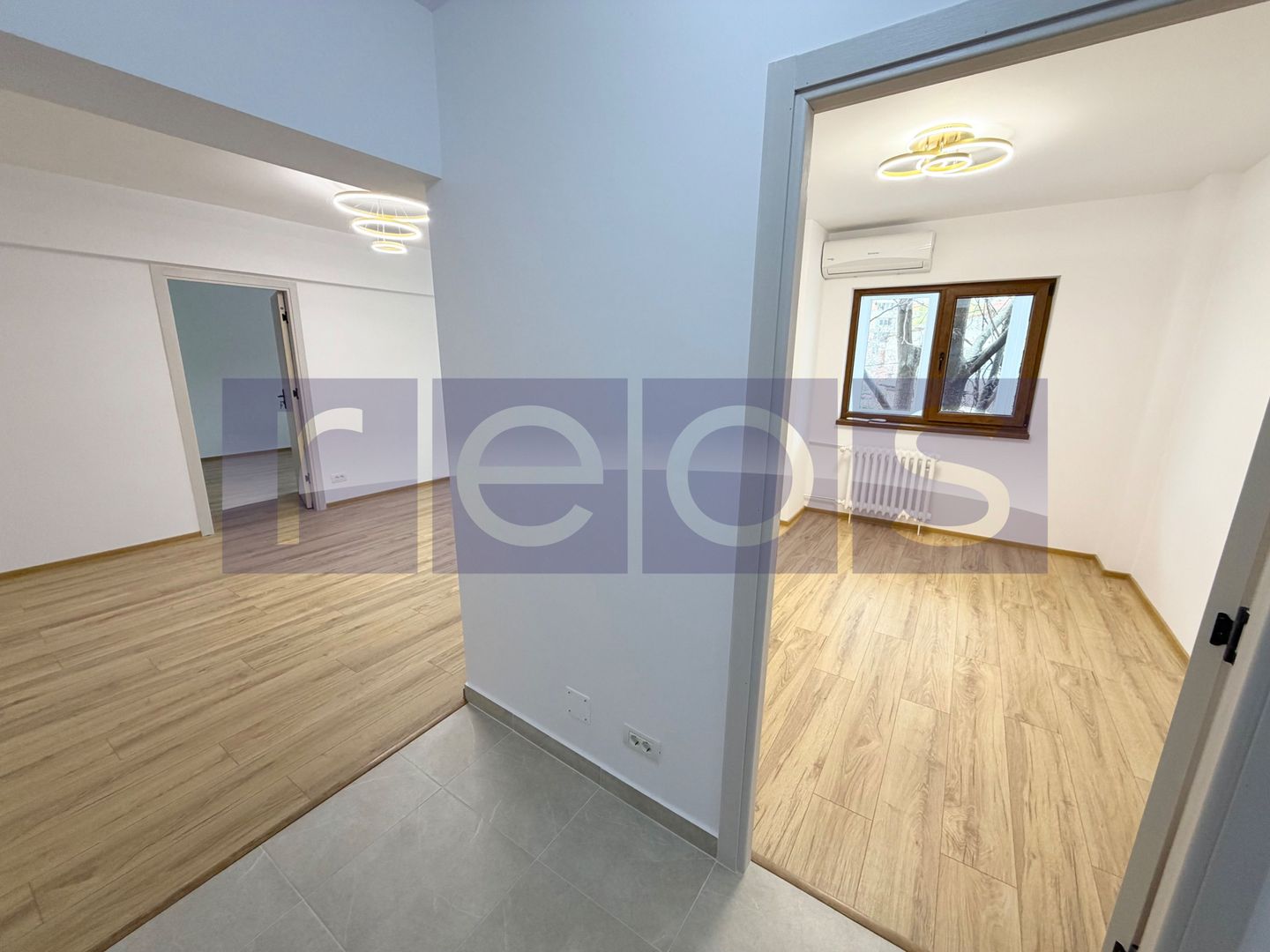 APARTAMENT 3 CAMERE | RENOVAT COMPLET | 78 MP | AN 1983 | ZONA TEIUL DOAMNEI - Poză 3