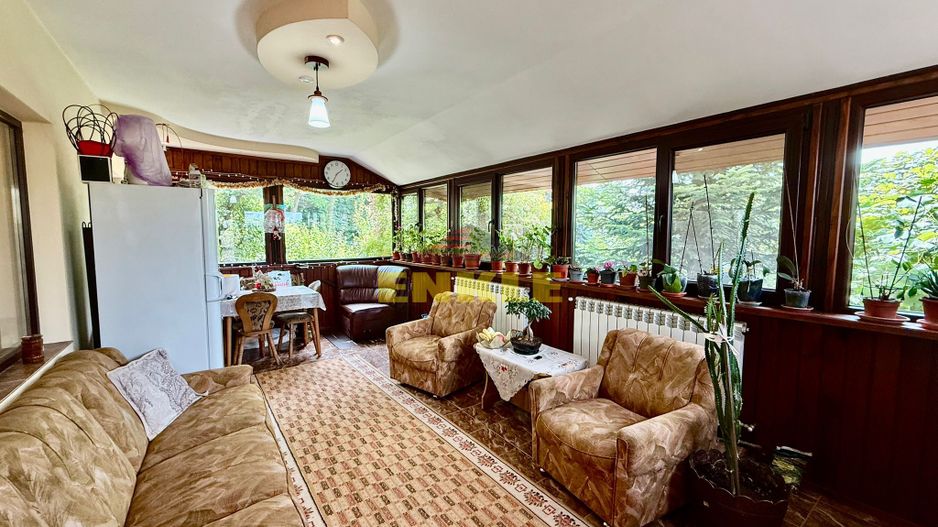 De vanzare casa P+M, 900 mp teren, zona Baisa - Poză 9