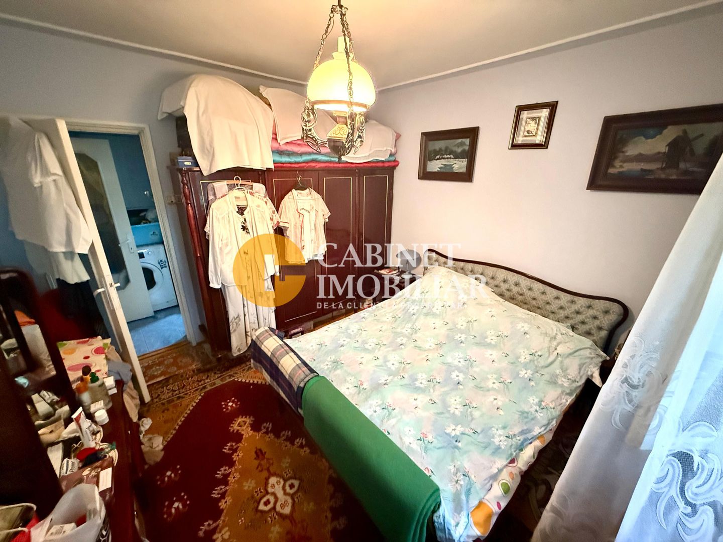 Apartament cu 3 Camere, 2 Bai - Etaj 3 - Zona Podu Ros - Poză 3