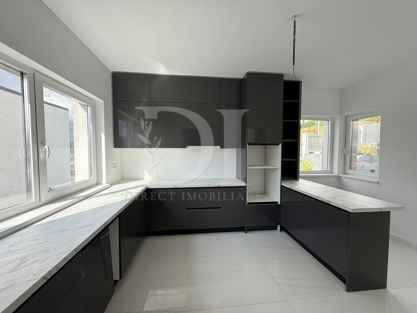 Casa individuală | Zona străzii Narciselor , Florești - Poză 2