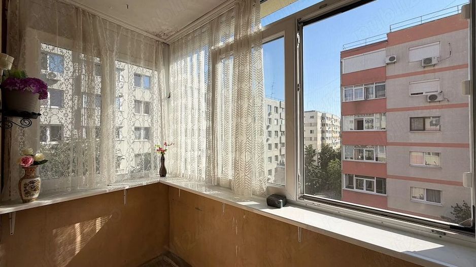 Vând apartament 2 camere - Poză 1