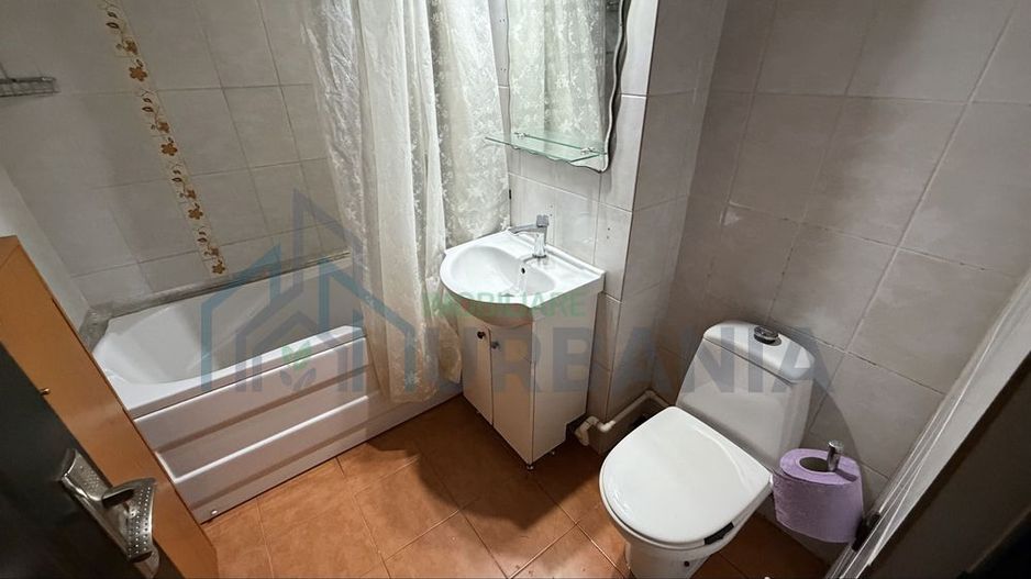 Garsonieră spațioasă de 32 mp de închiriat în Iași - Poză 5